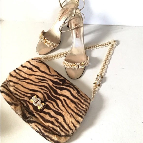 LUCA LUCA Fur Flap Pearl Beaded Shoulder Bag sz39 - Picture 1 of 13